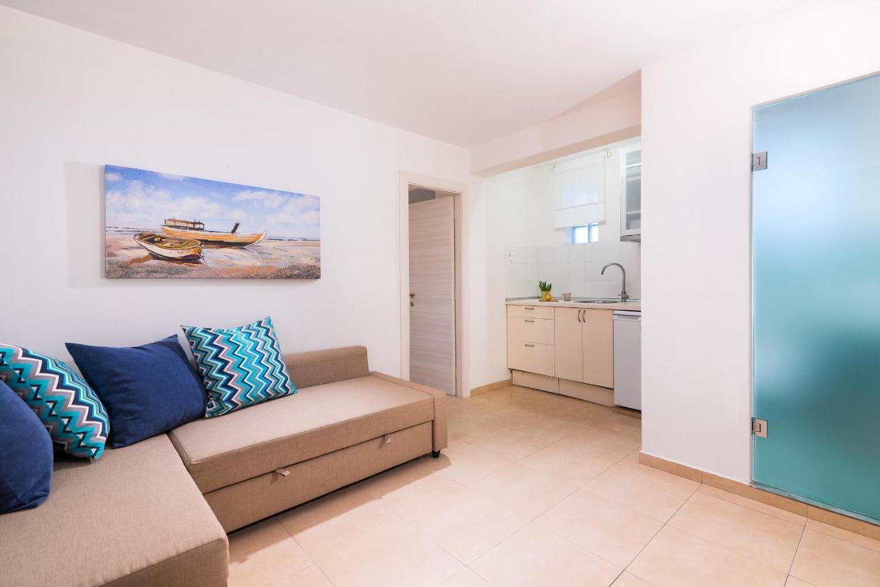 Villa Victoria By La Scala Beach لايميناس المظهر الخارجي الصورة